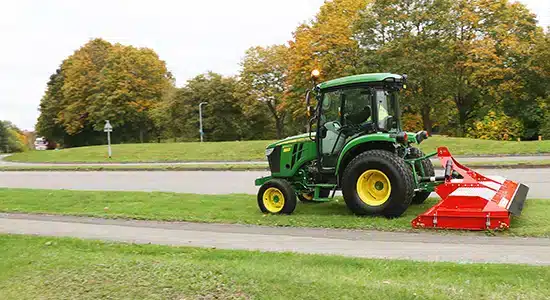 Municipal and Contractor Mower Green